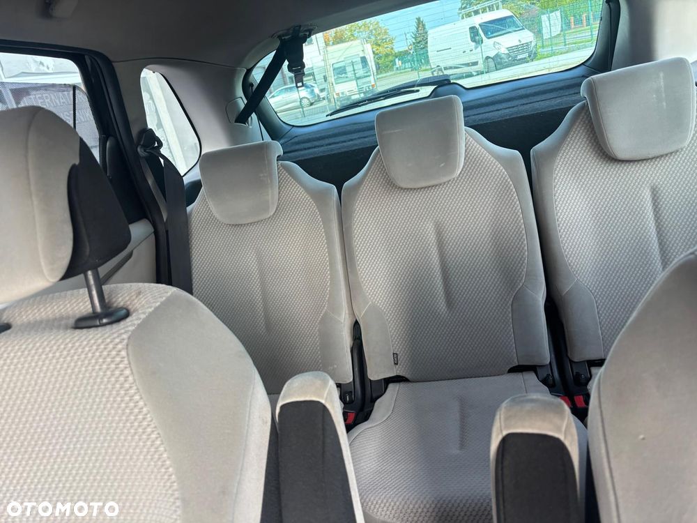 Citroen C4 2008 photo 5