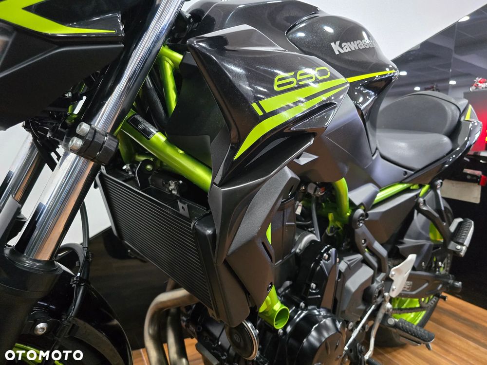 Kawasaki Z 650 - 23