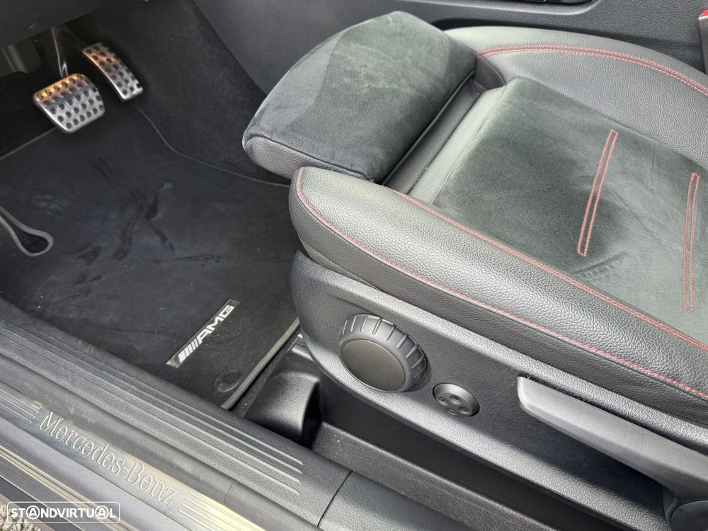 Mercedes-Benz GLB 180 d AMG Line - 12