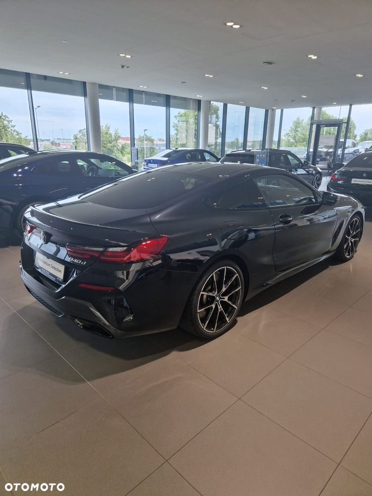 BMW Seria 8 - 28