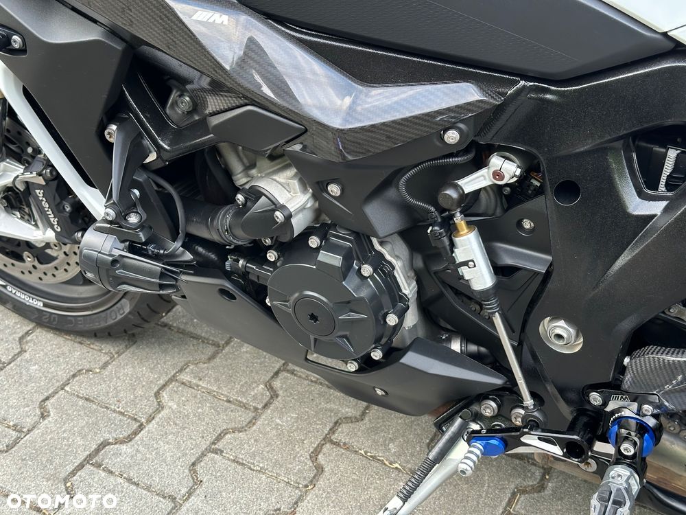 BMW S - 21