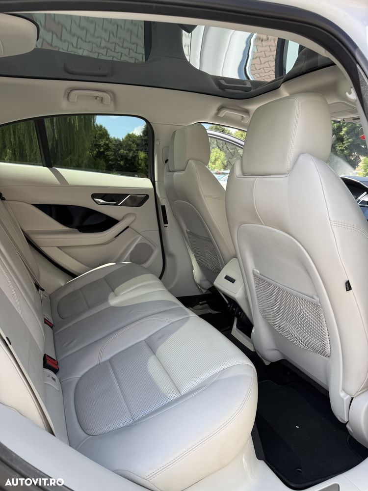 Jaguar I-Pace S - 9
