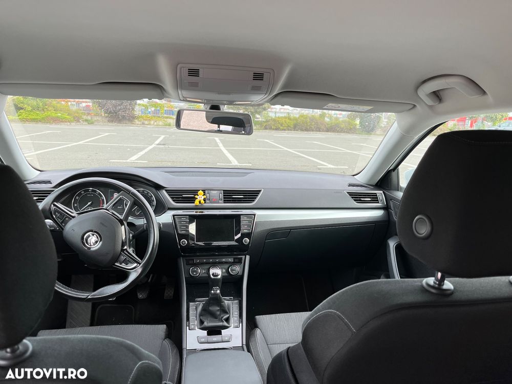 Skoda Superb 1.4 TSI ACT Active - 3