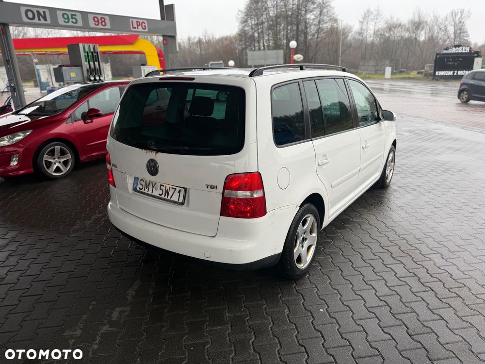 Volkswagen Touran 2.0 TDI Trendline - 7