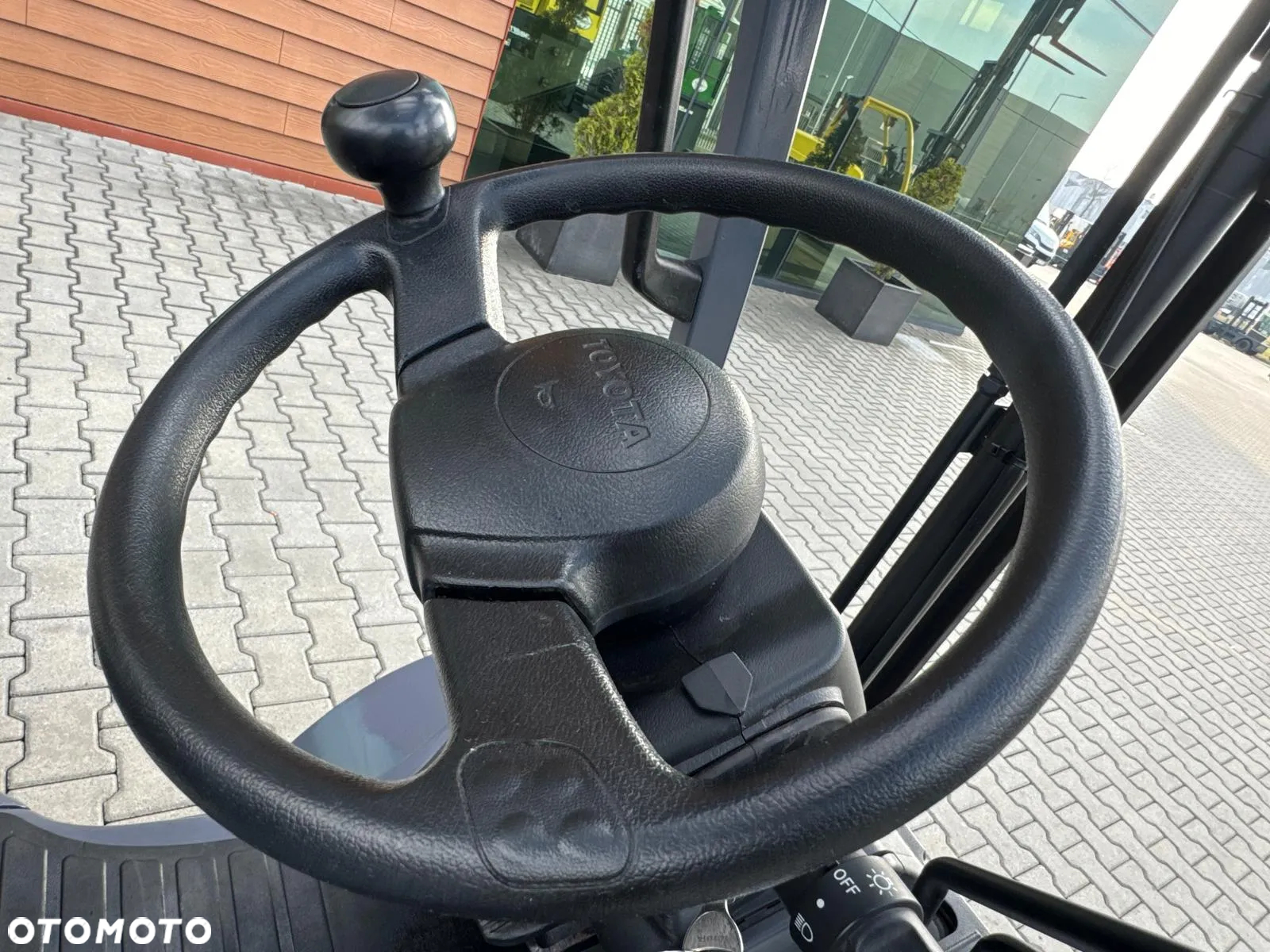 Toyota Toyota 02-8FGF25 / TRIPLEX 4300 mm / LPG / Jak nowa / 2018 rok - 25