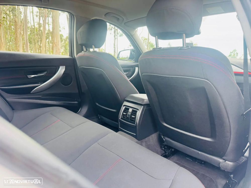 BMW 320 d Pack M - 45