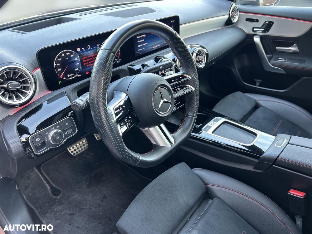 Mercedes-Benz A - 18