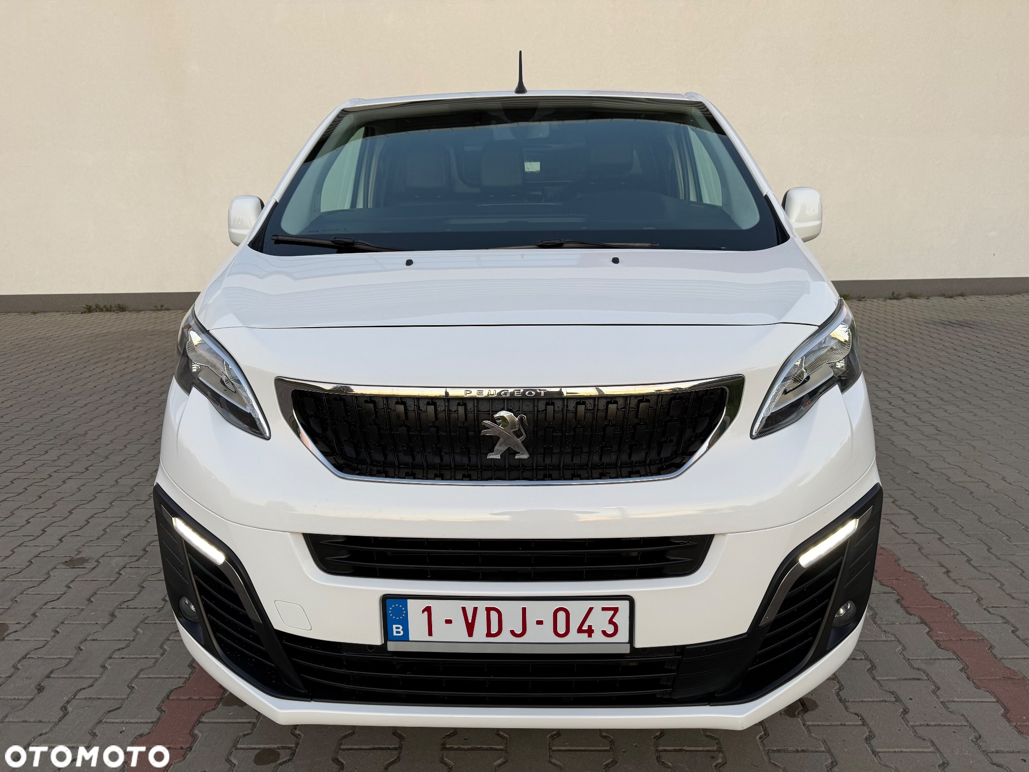 Peugeot EXPERT - 17