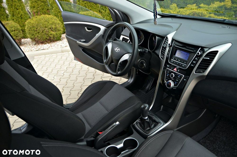 Hyundai i30 - 25