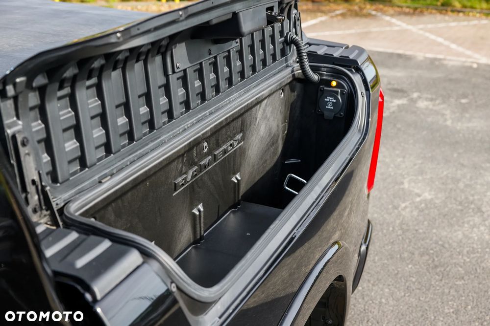 RAM 1500 5.7 Crew Cab Limited - 16