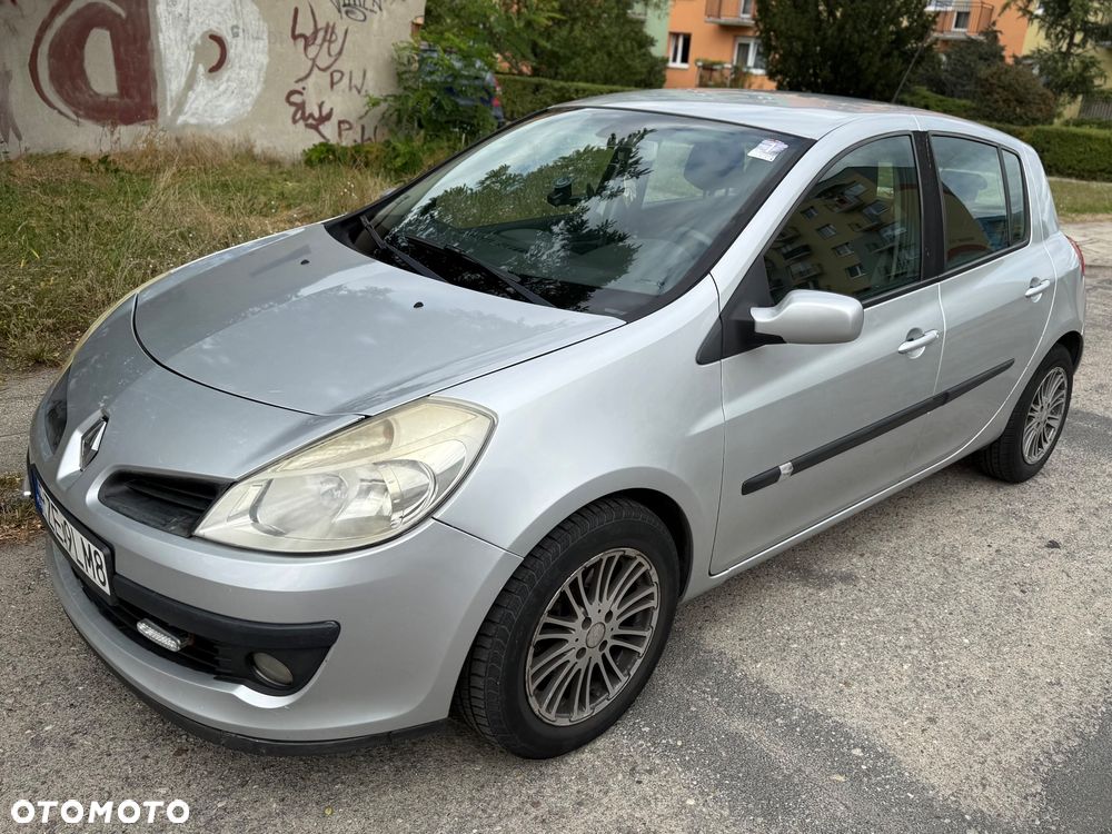 Renault Clio 1.5 dCi Dynamique - 1