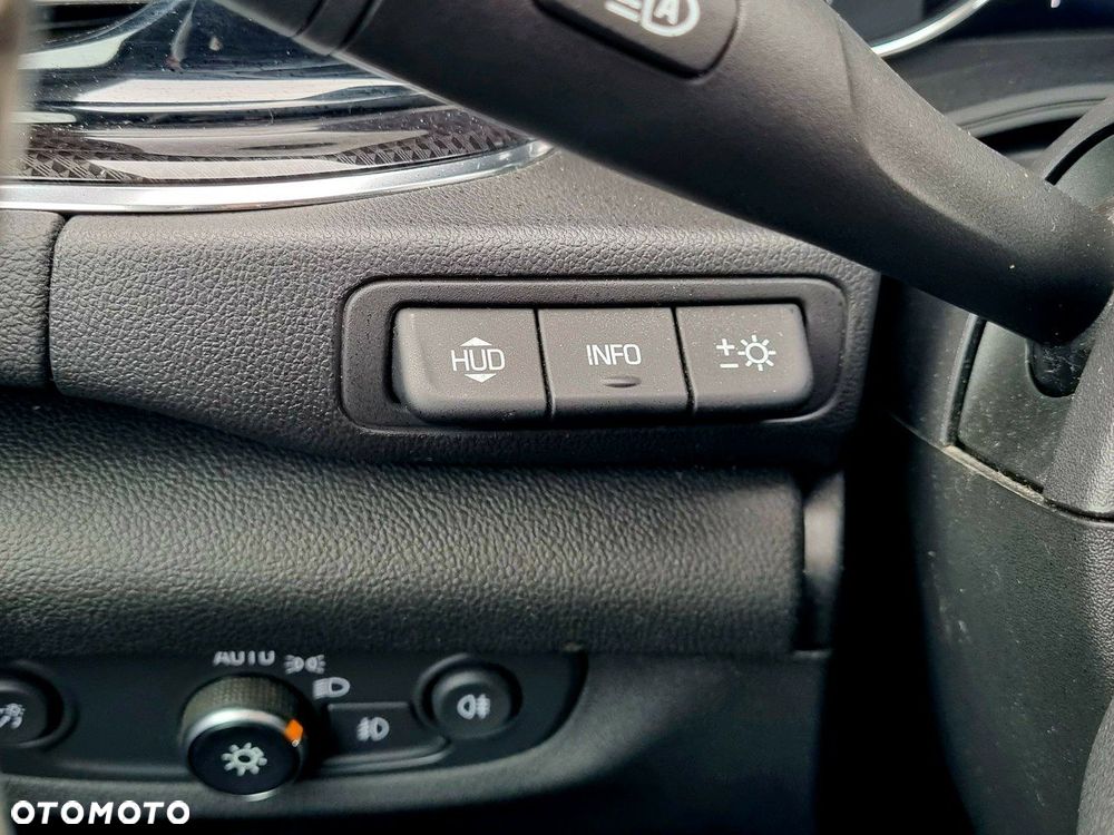 Opel Insignia 1.6 Automatik Edition - 23