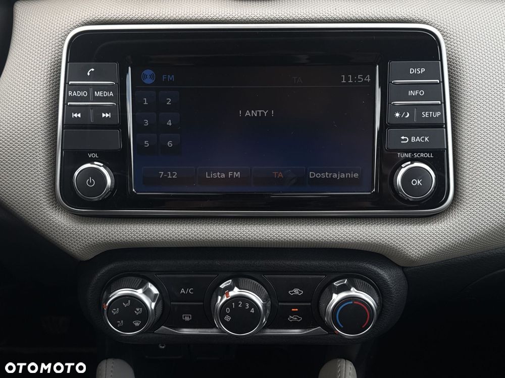 Nissan Micra 1.0 Acenta - 17