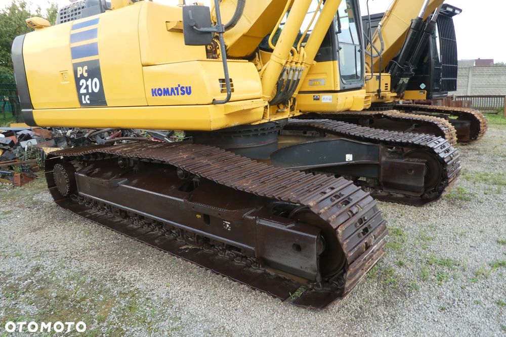 Komatsu PC 210LC-10 - 13