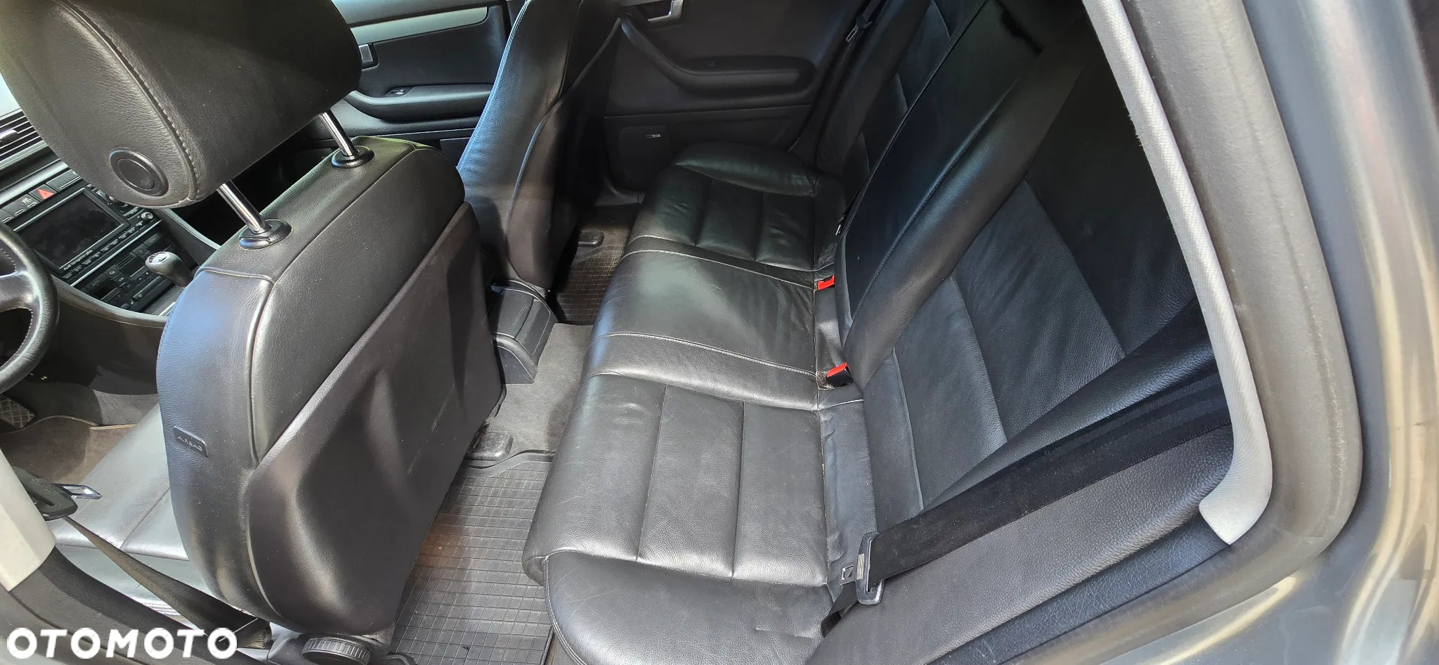 Audi A4 2.0 TDI - 9