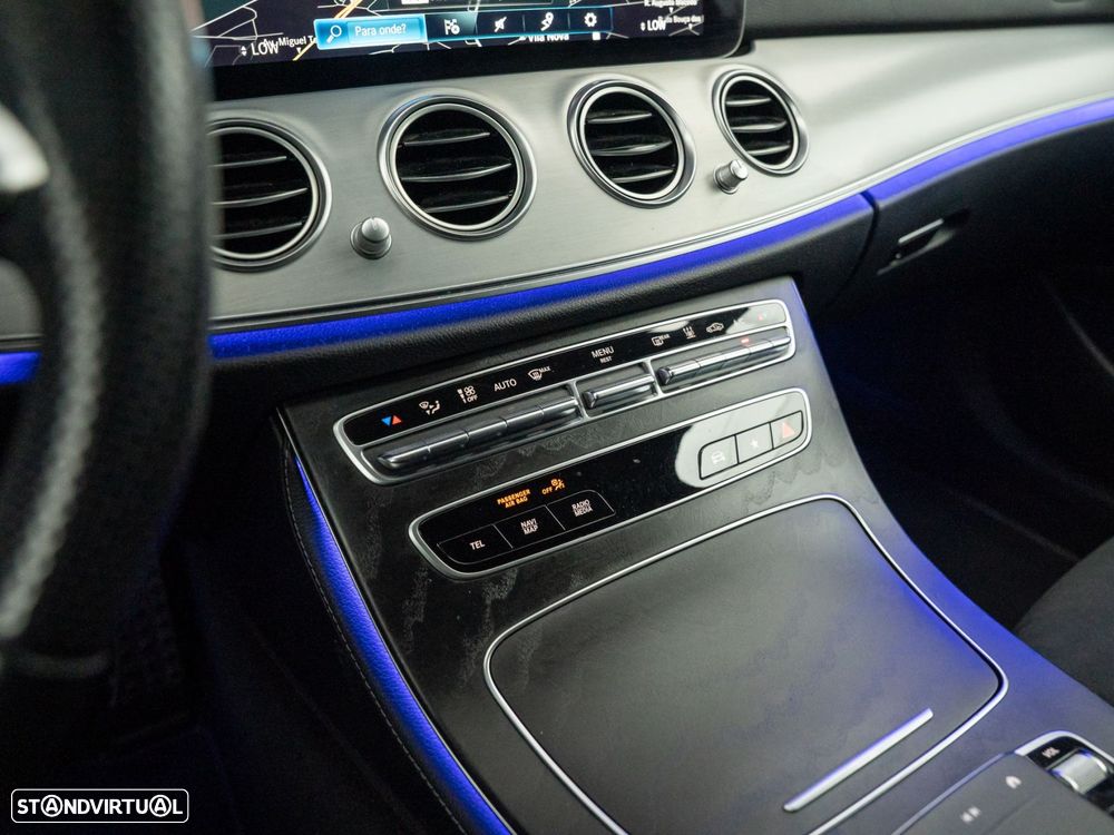 Mercedes-Benz E 300 de AMG Line - 31