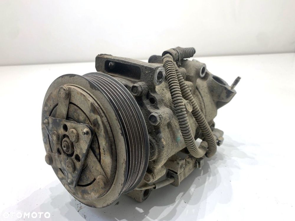 SPRĘŻARKA KLIMATYZACJI  PEUGEOT PARTNER Nadwozie pełne/minivan 2008 - 2022 1.6 HDi 16V 66 kW [90 - 1