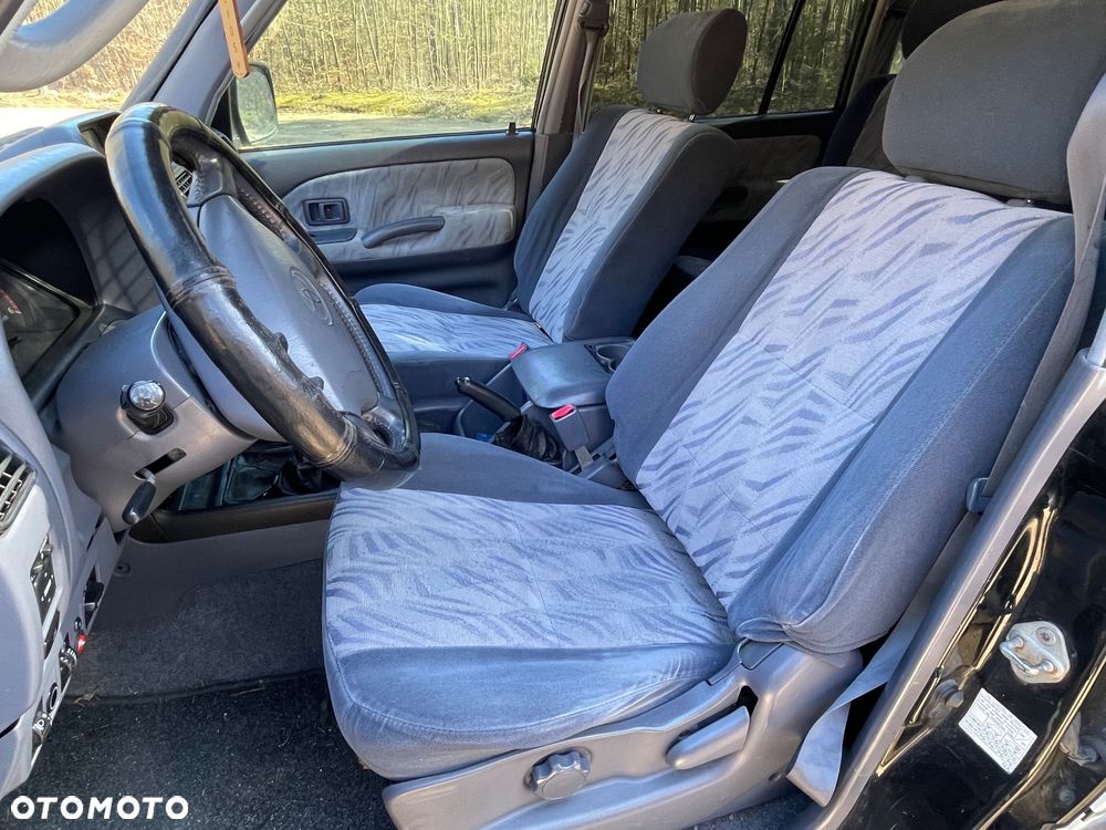 Toyota Land Cruiser - 10