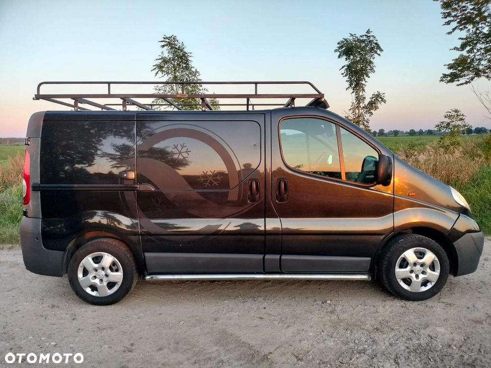 Opel vivaro - 12
