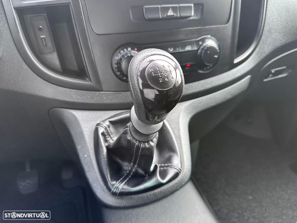 Mercedes-Benz Vito Tourer (BlueTEC) Extra-Longa SELECT - 32