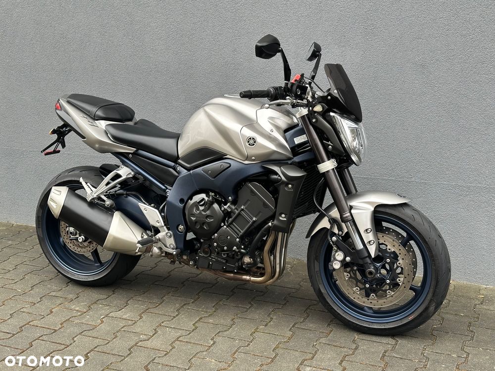 Yamaha FZ - 2