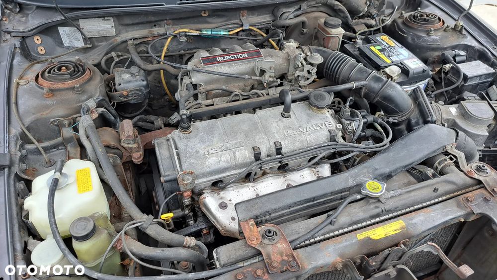 Mazda 323F - 18