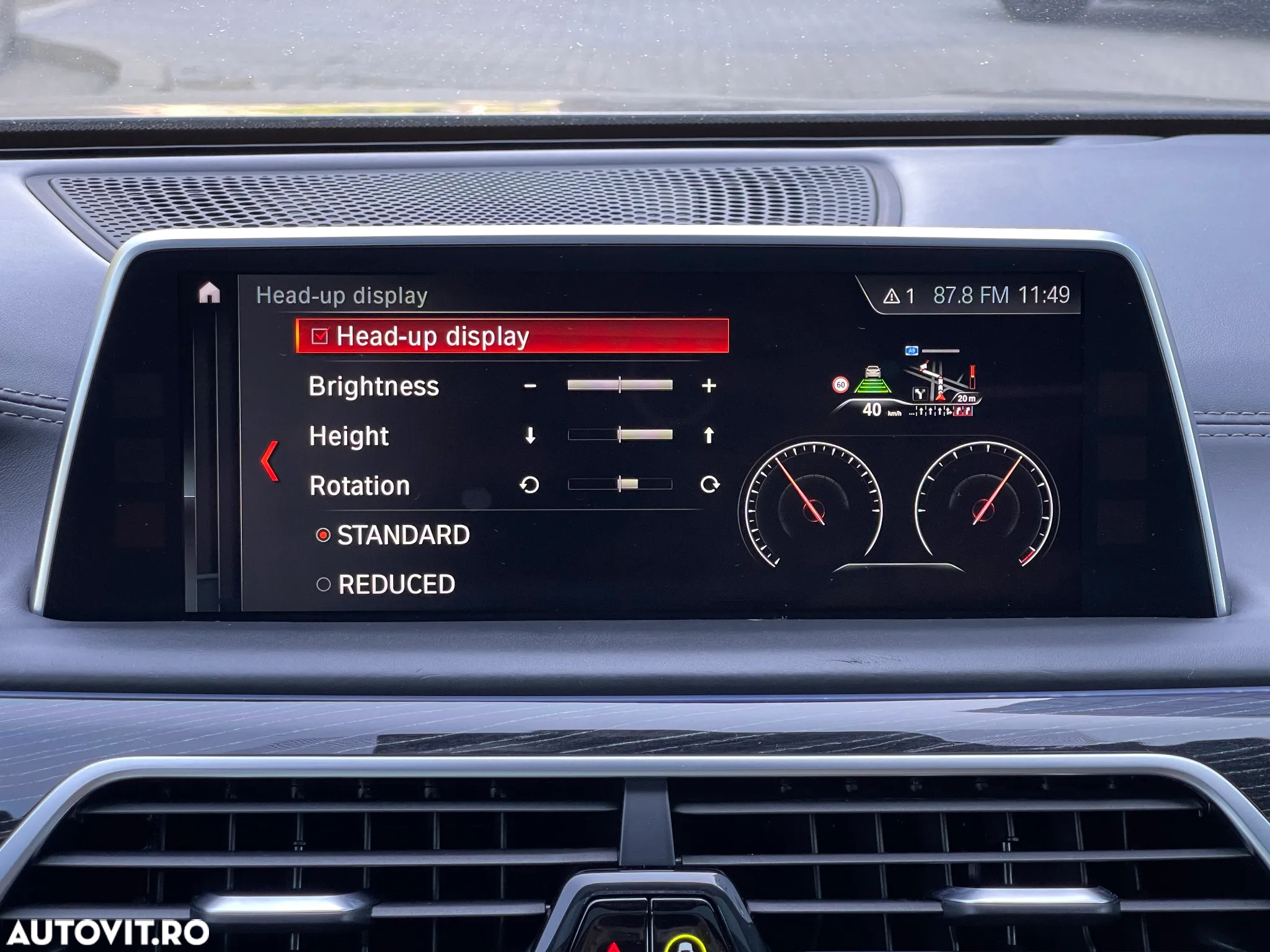 BMW Seria 7 740d xDrive - 39