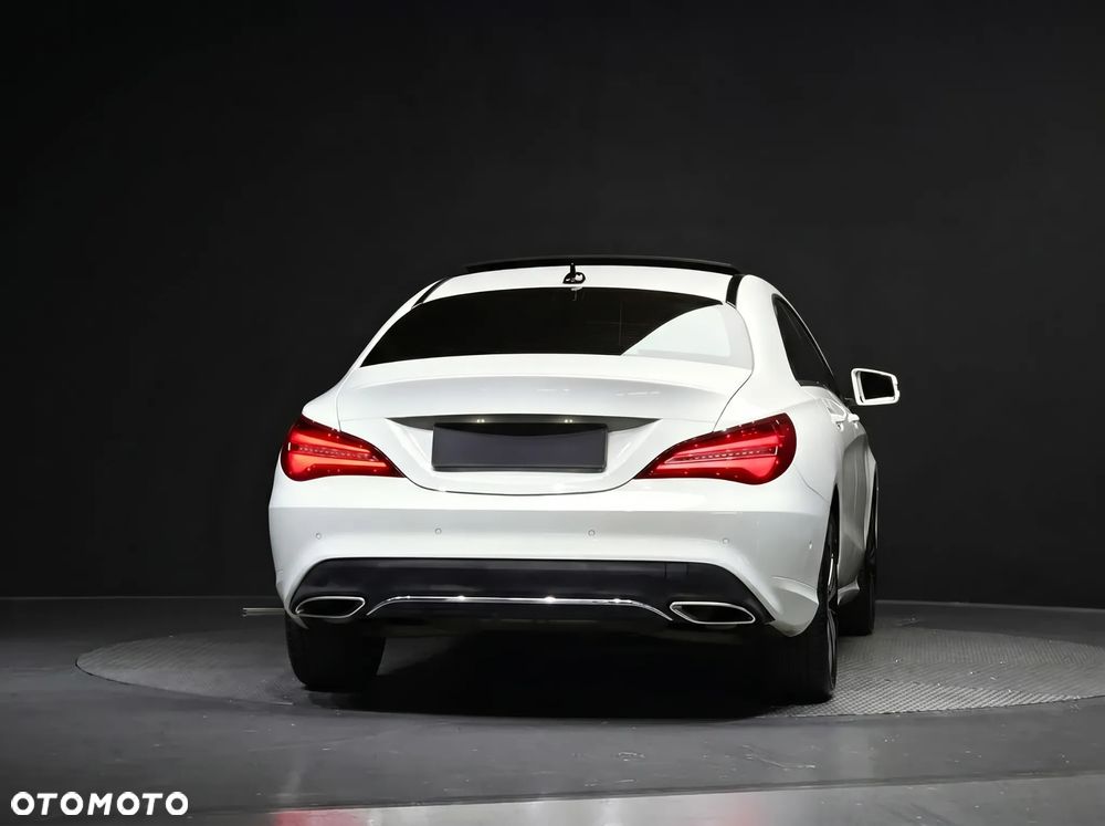 Mercedes-Benz CLA - 5