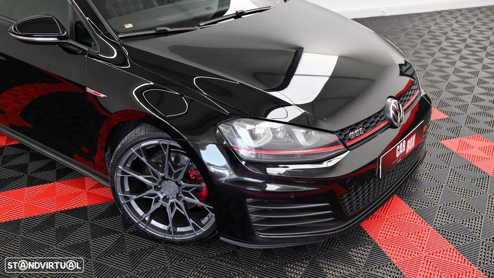 VW Golf 2.0 TSi GTi DSG - 11