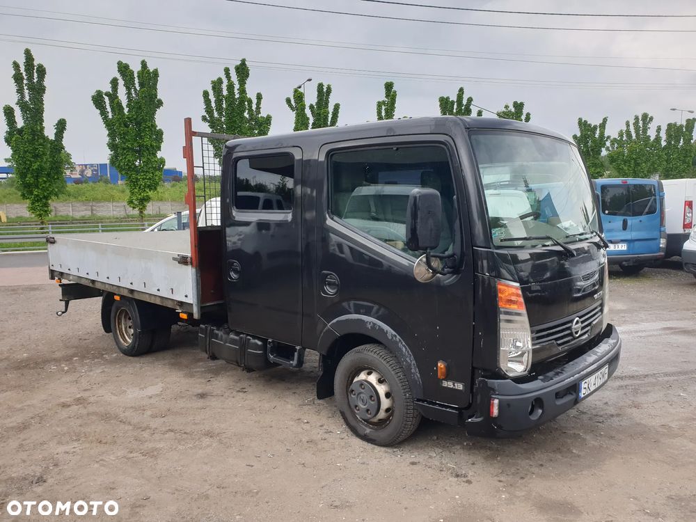 Nissan cabstar - 1