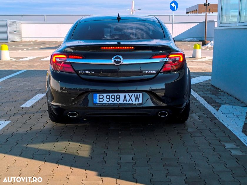 Opel Insignia - 13