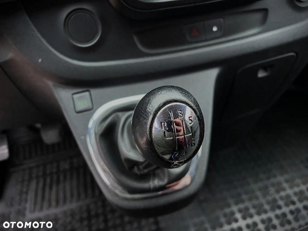 Renault Trafic - 36