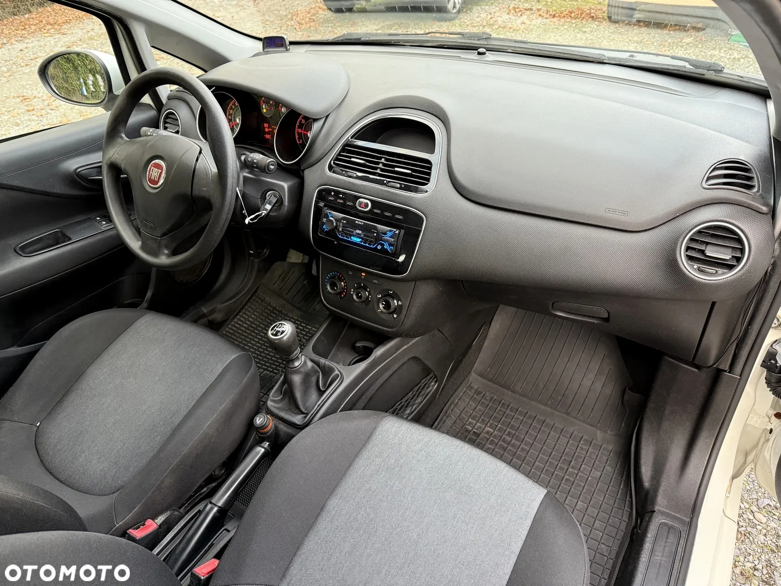 Fiat Grande Punto - 26