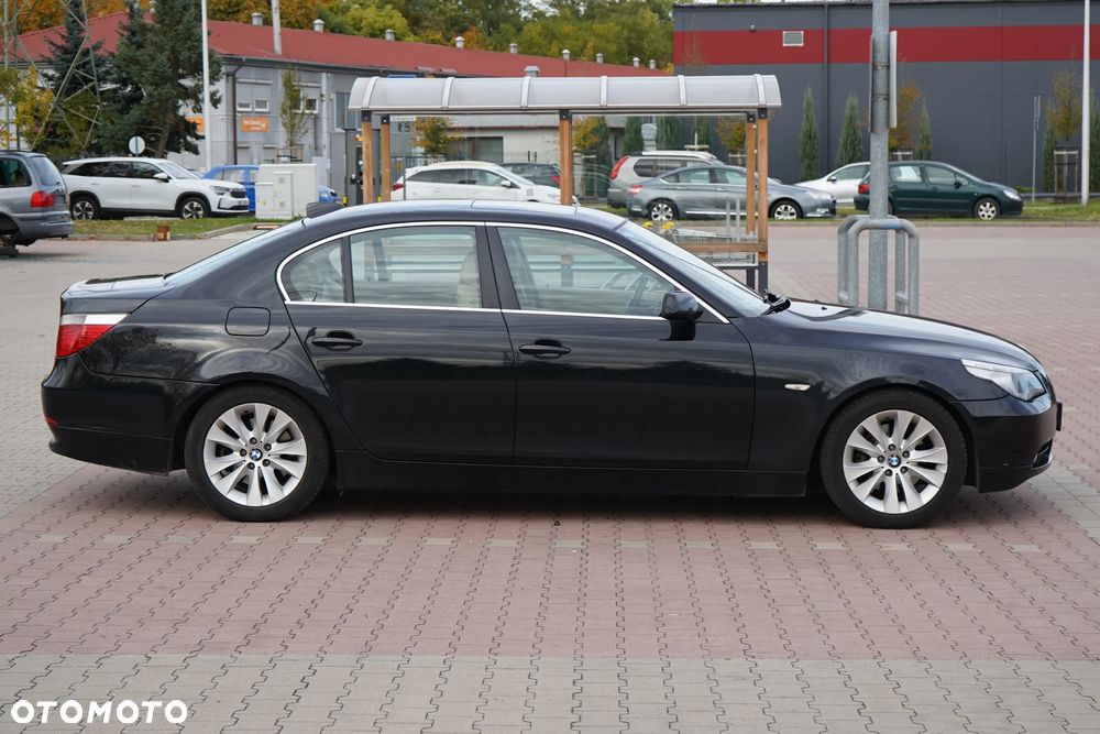 BMW 530I 2004 photo 4