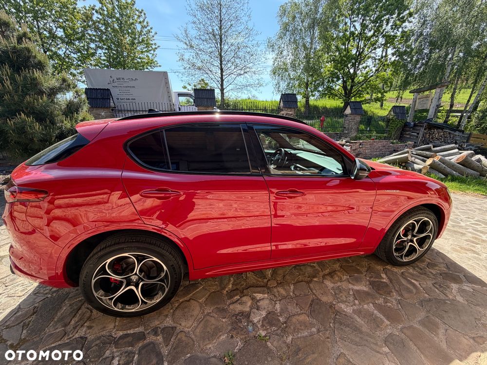 Alfa Romeo Stelvio 2.0 Turbo 16V AT8-Q4 Veloce Ti - 7