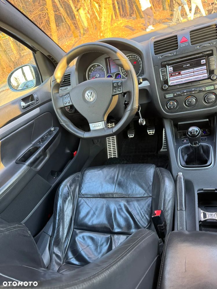 Volkswagen Golf 2.0 TSI GTI - 25