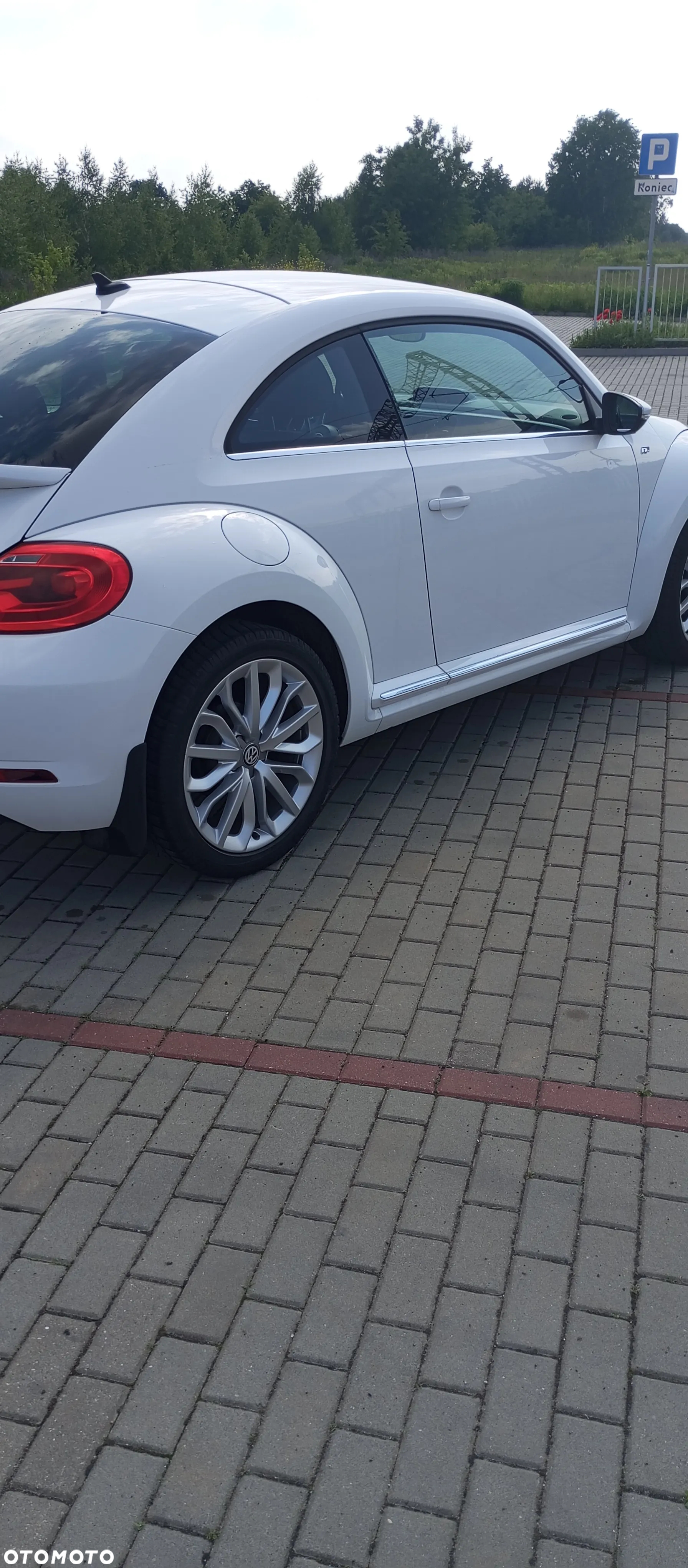 Volkswagen Beetle 2.0 TDI Sport - 3