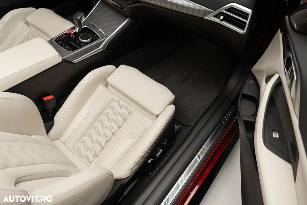 BMW M4 Competition M xDrive AT - 33