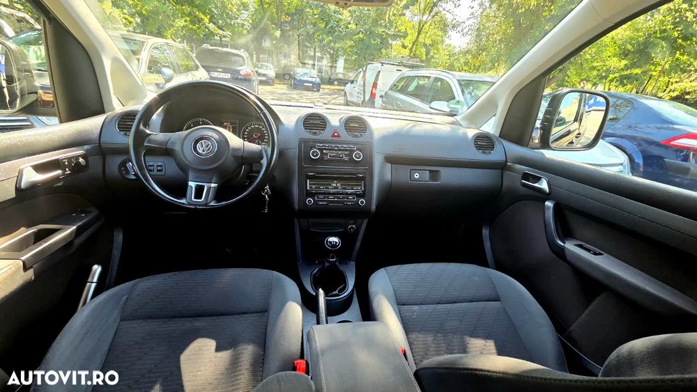 Volkswagen Caddy Maxi 1.6 TDI BlueMotion Comfortline - 9