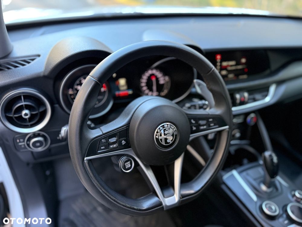 Alfa Romeo Stelvio 2.0 Turbo Q4 - 41