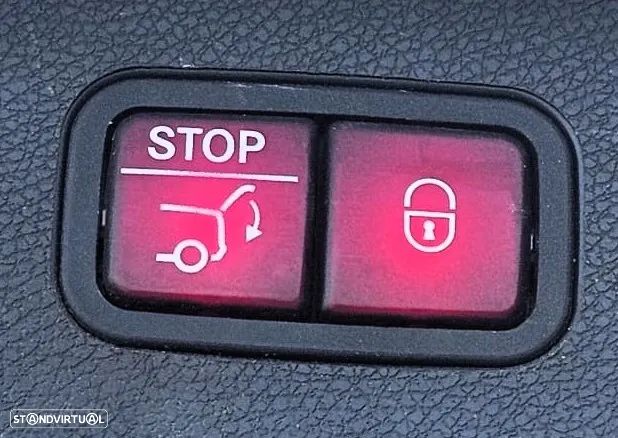 Mercedes-Benz E 220 d AMG Line - 28