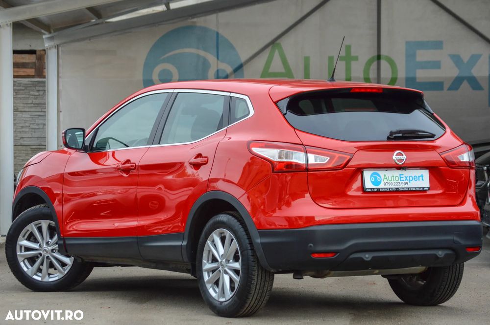 Nissan Qashqai 1.6 DCI Start/Stop X-TRONIC N-Connecta - 16