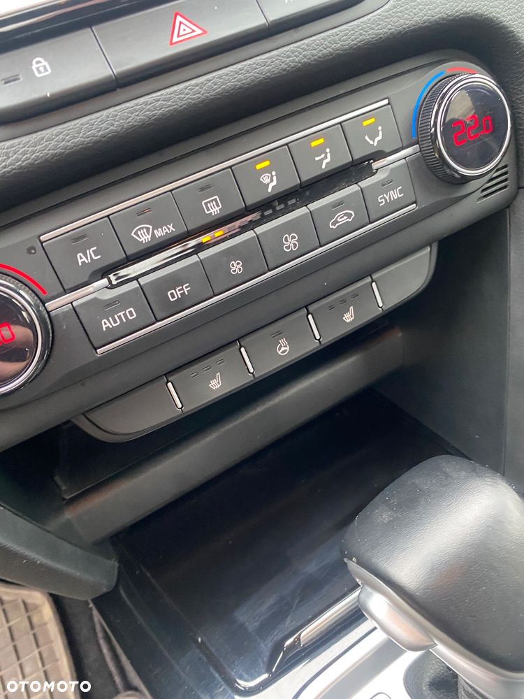 Kia XCeed 1.6 CRDi (48V Mild-Hybrid) DCT7 VISION - 38