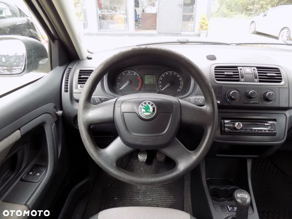 Skoda Fabia - 6