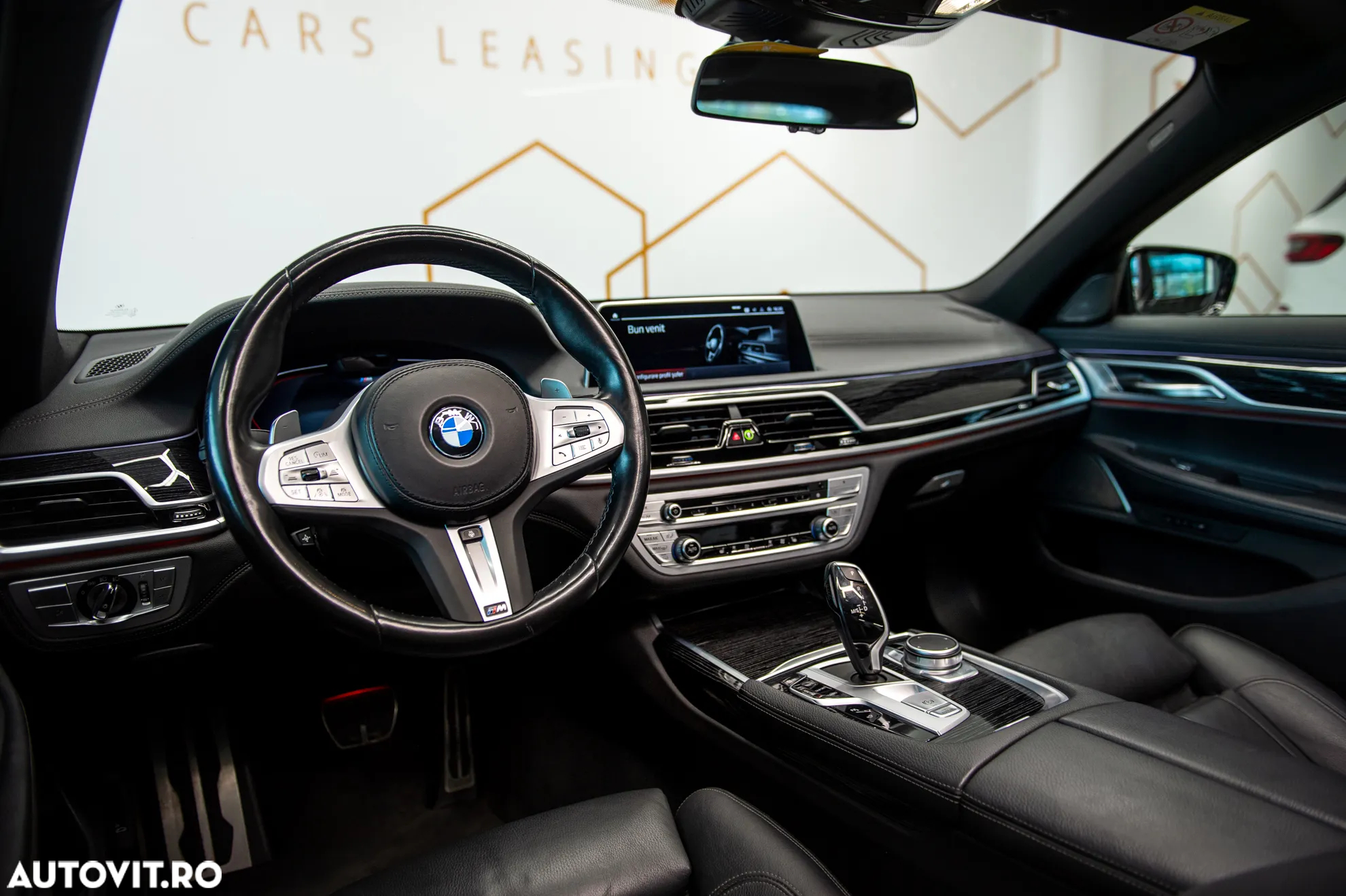 BMW Seria 7 730d xDrive MHEV - 15