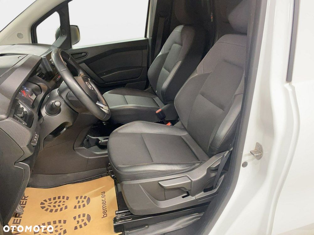 Nissan Townstar - 27