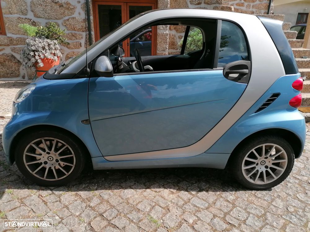 Smart Fortwo 2012 photo 2