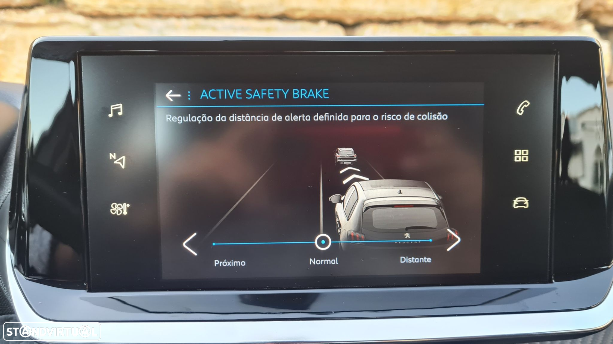 Peugeot 208 1.5 BlueHDi Active - 23