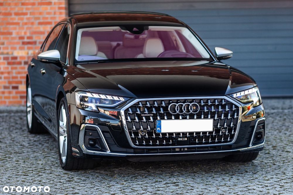Audi A8 - 6