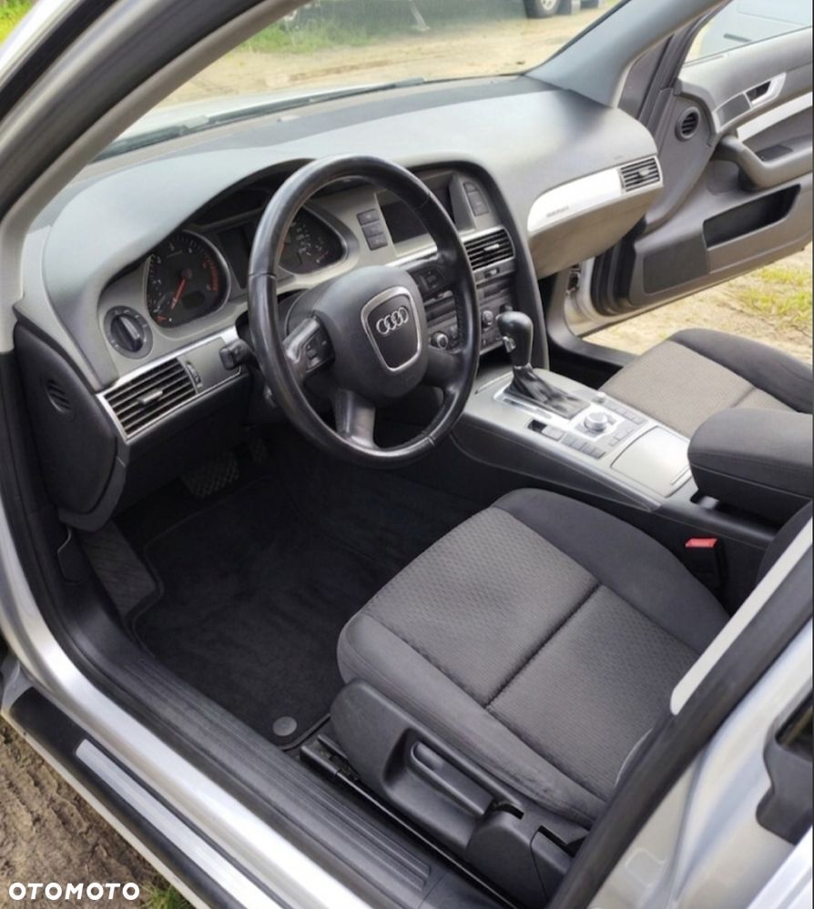 Audi A6 Avant - 2